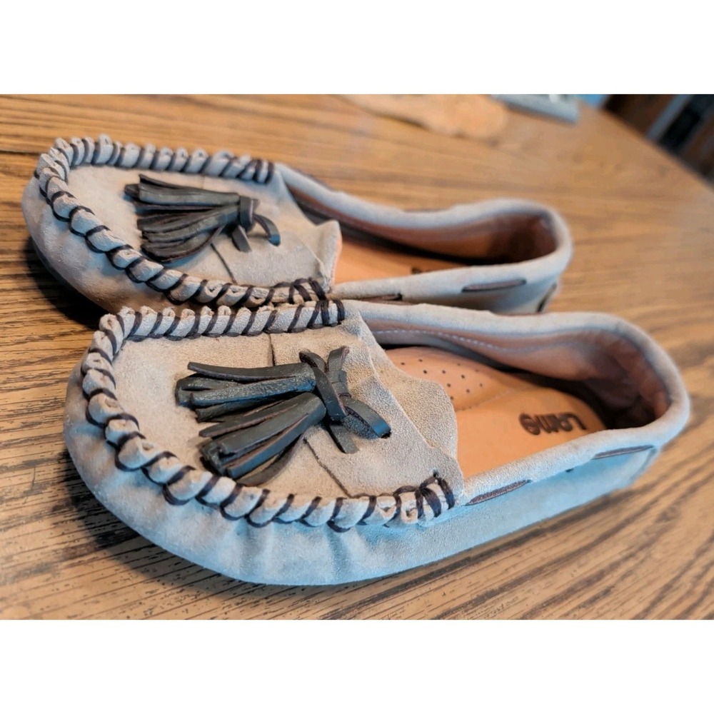 LAM Womens Suede Moccasins Size 5 Super Cute‎ & Cozy!